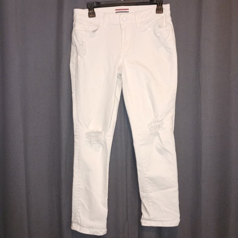 Tommy Hilfiger‎ White Distressed Boyfriend Jeans, Ripped Denim, Women's Size 2